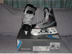 Bauer Vapor X30 ice hockey skates **BRAND NEW**