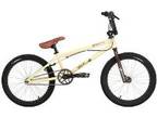 FELT VAULT BMX In Excellent Condition ( Picture is the....